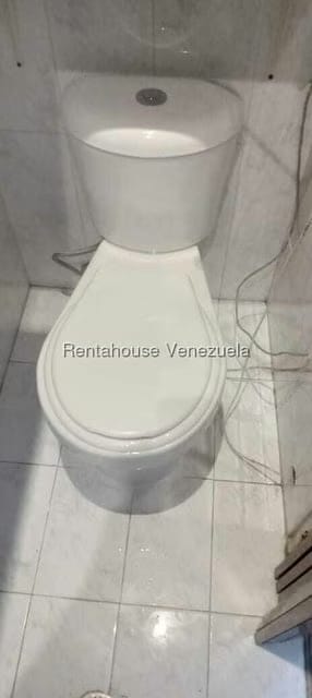 Comercial (Local Comercial) en Alquiler en Los Naranjos del Cafetal, Distrito Metropolitano - 18