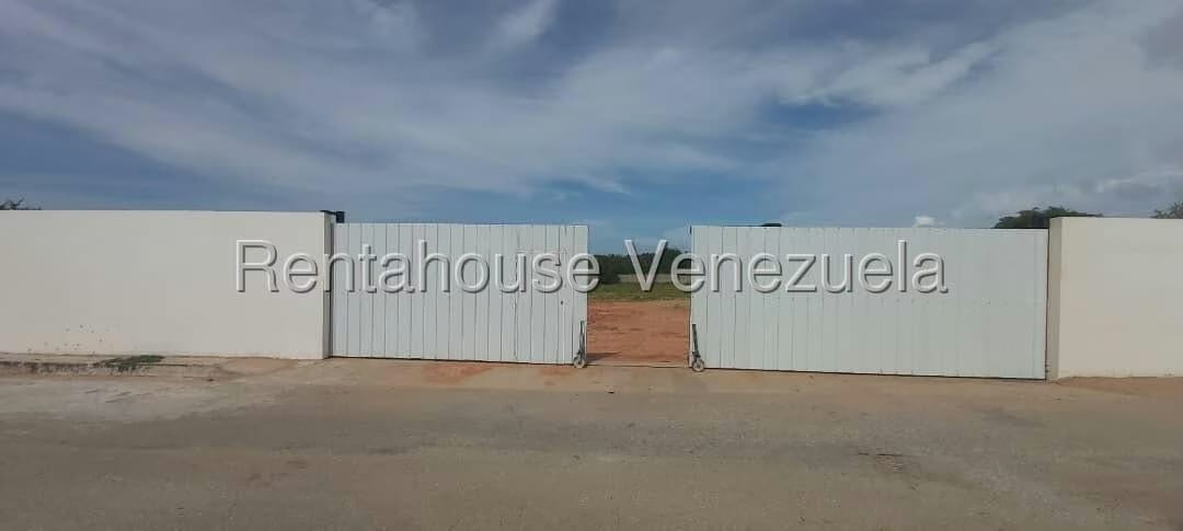 Terreno (Comercial) en Venta en Maneiro, Nueva Esparta