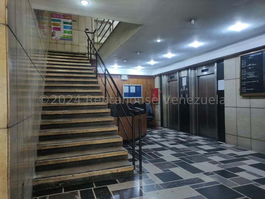 Comercial (Oficina) en Venta en Sabana Grande, Distrito Metropolitano - 2