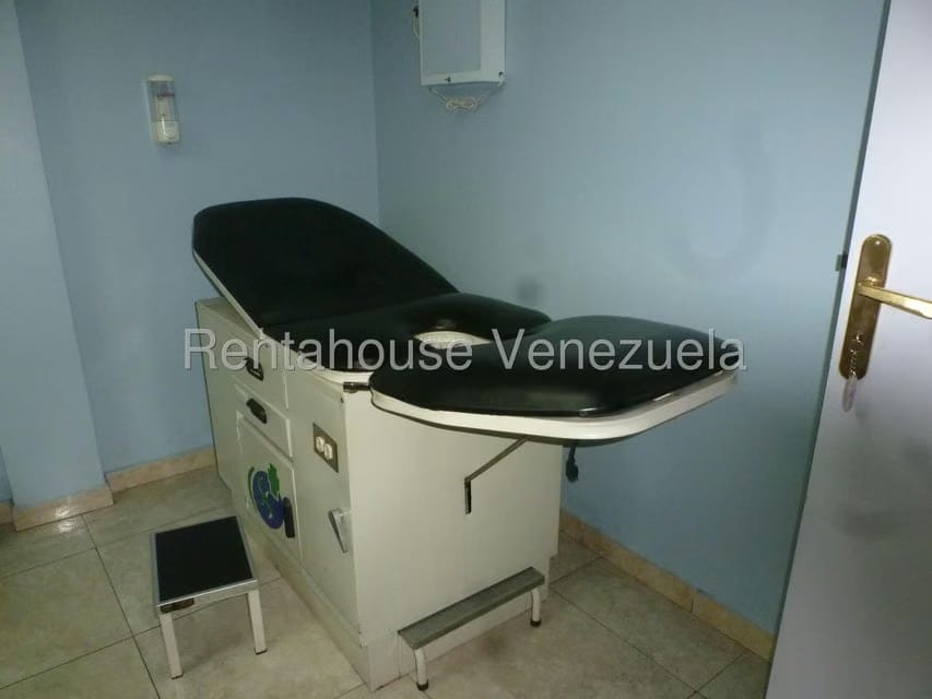 Comercial (Consultorio Medico) en Venta en Bello Monte, Distrito Metropolitano - 5