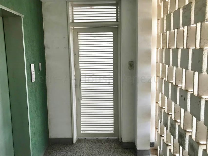 Comercial (Local Comercial) en Alquiler en Avenida Bella Vista, Zulia - 2
