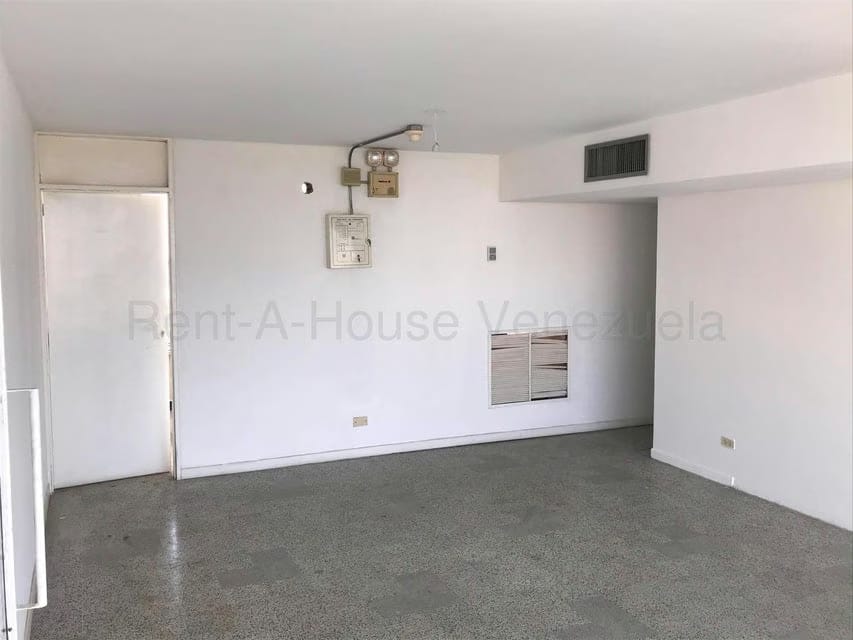 Comercial (Local Comercial) en Alquiler en Avenida Bella Vista, Zulia - 4