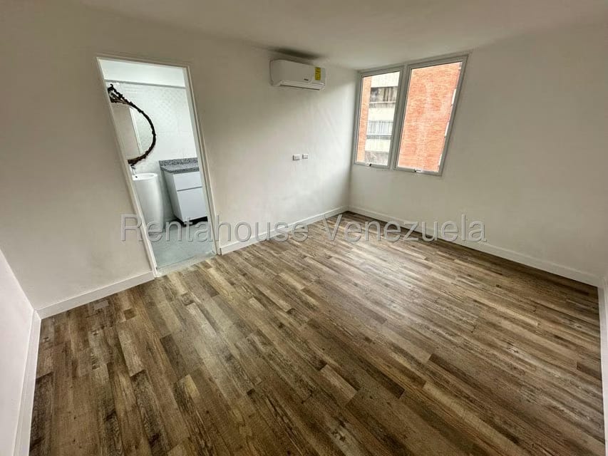 Apartamento (1 Nivel) en Venta en Santa Marta, Distrito Metropolitano - 13