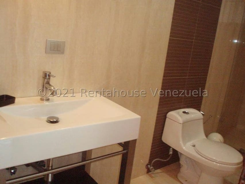 Casa (1 Nivel) en Venta en Miranda, Distrito Metropolitano - 19