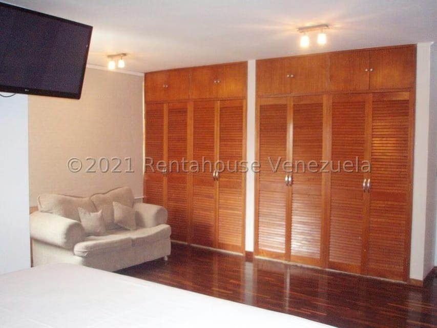 Casa (1 Nivel) en Venta en Miranda, Distrito Metropolitano - 24