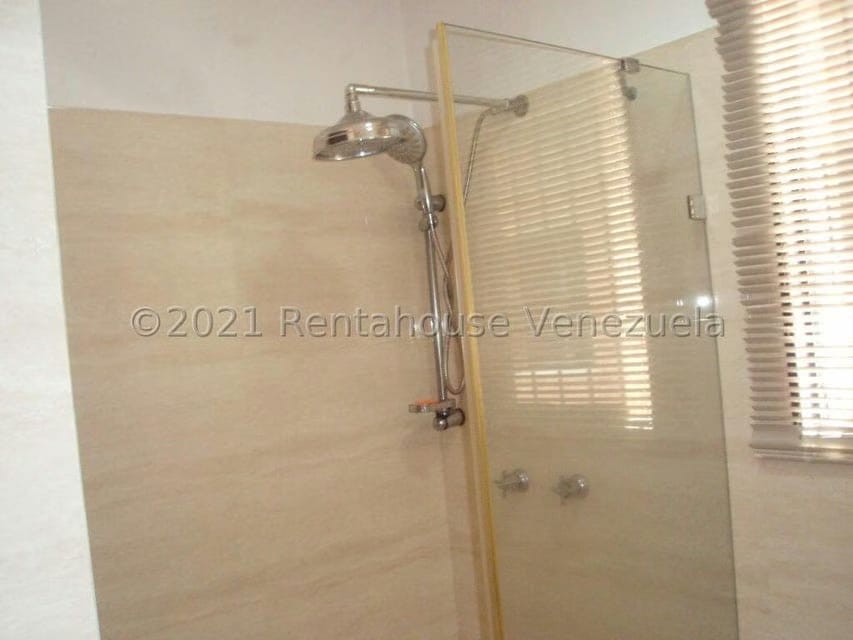 Casa (1 Nivel) en Venta en Miranda, Distrito Metropolitano - 27