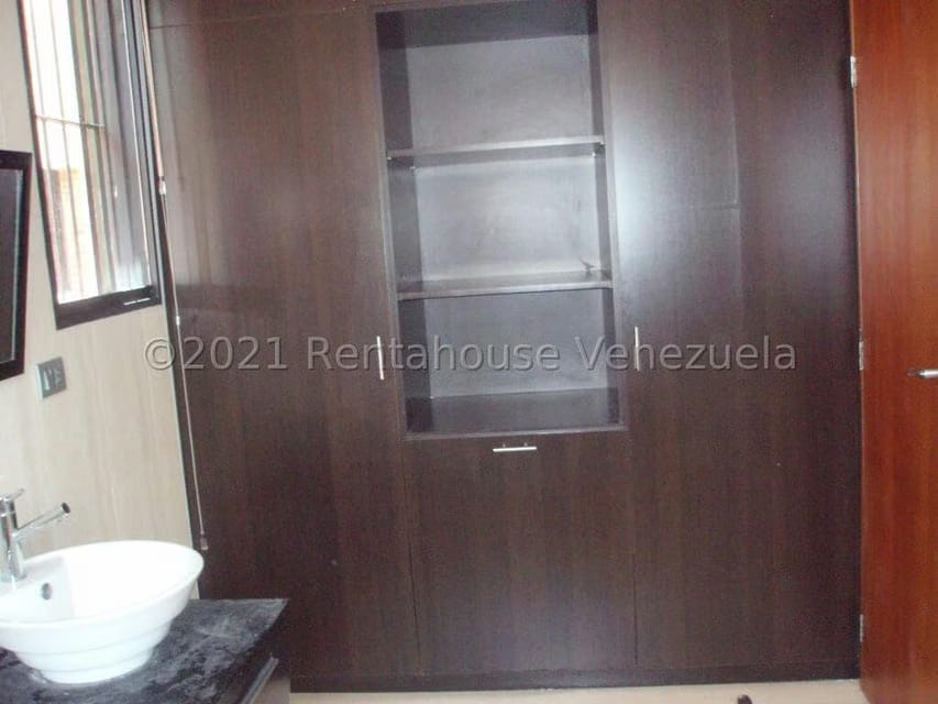 Casa (1 Nivel) en Venta en Miranda, Distrito Metropolitano - 34
