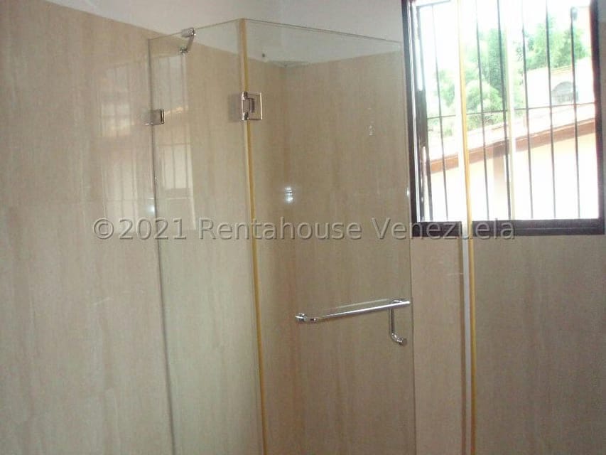 Casa (1 Nivel) en Venta en Miranda, Distrito Metropolitano - 36