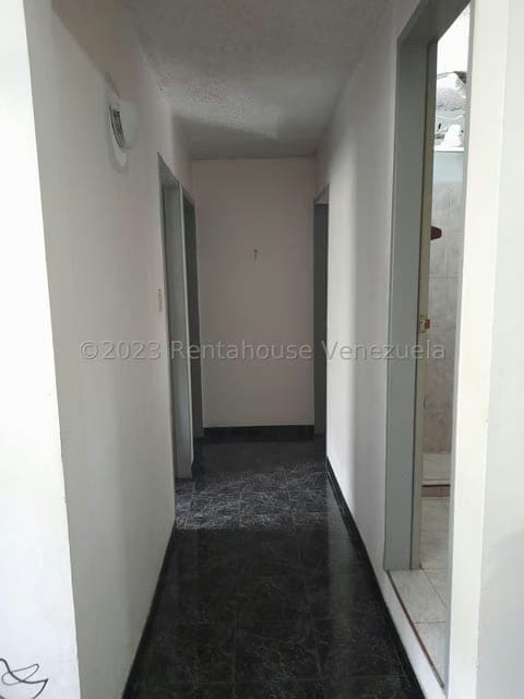 Apartamento (1 Nivel) en Venta en Hacienda Caucaguita, Miranda - 16