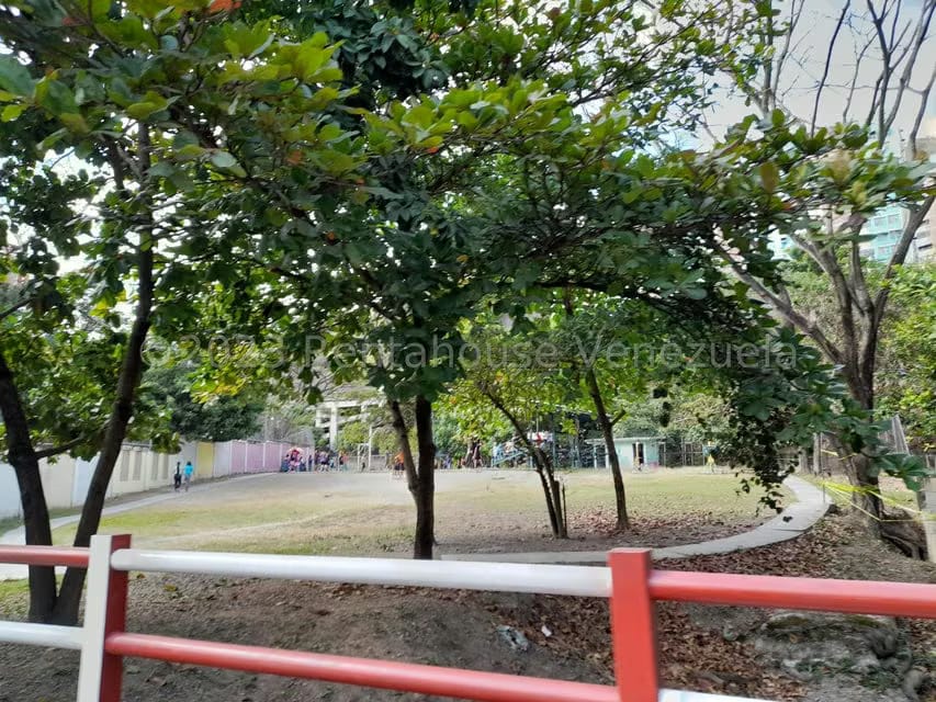 Apartamento (1 Nivel) en Venta en Hacienda Caucaguita, Miranda - 31
