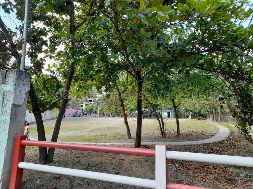 Apartamento (1 Nivel) en Venta en Hacienda Caucaguita, Miranda - 33