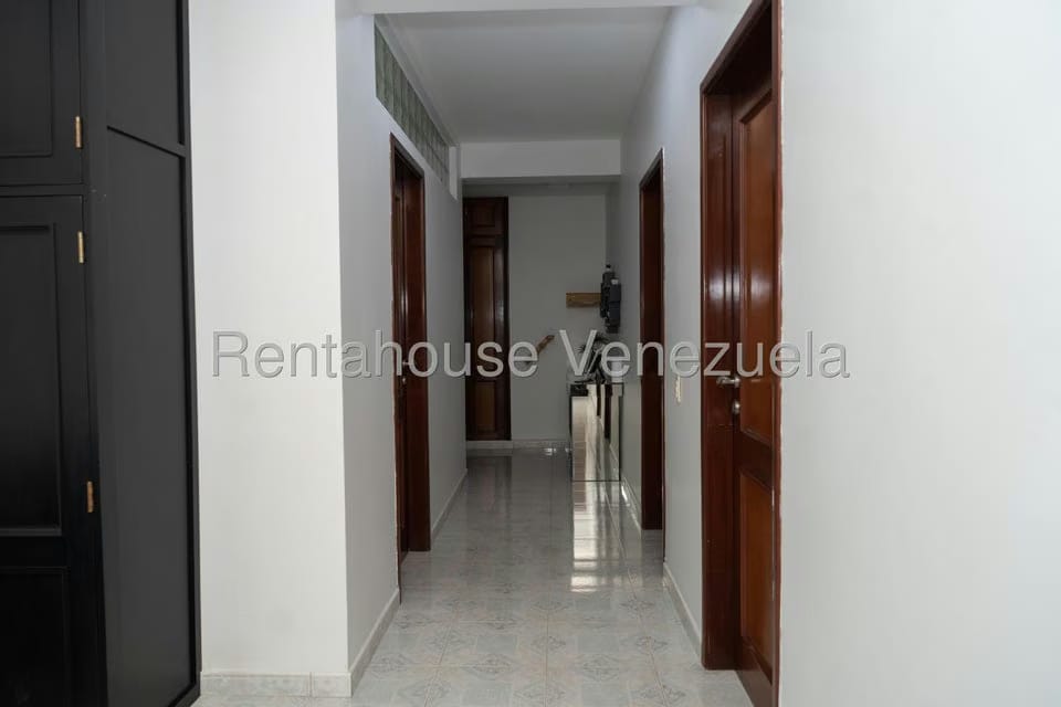 Casa (Multipes Niveles) en Venta en Monte Real, Lara - 11