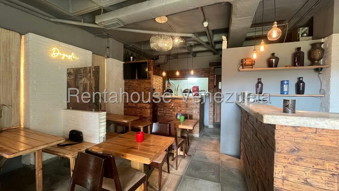 Comercial (Local Comercial) en Venta en Los Samanes, Distrito Metropolitano - 5