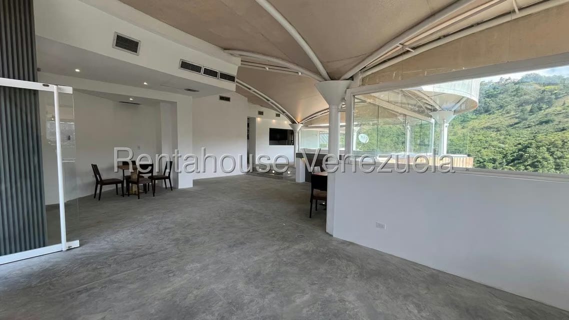 Comercial (Local Comercial) en Venta en Los Samanes, Distrito Metropolitano - 10