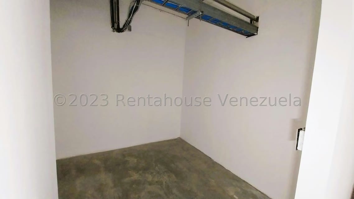 Comercial (Oficina) en Alquiler en Los Cortijos de Lourdes, Distrito Metropolitano - 14