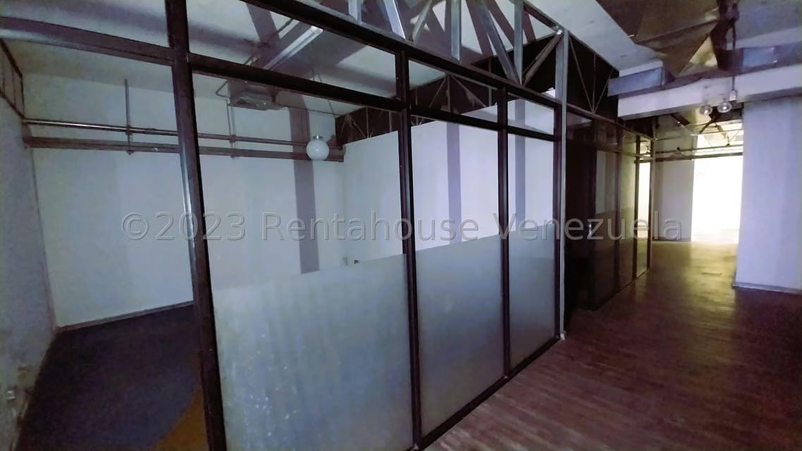 Comercial (Oficina) en Alquiler en Los Cortijos de Lourdes, Distrito Metropolitano - 22
