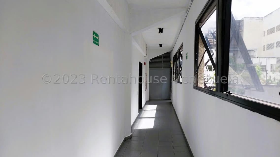 Comercial (Oficina) en Alquiler en Los Cortijos de Lourdes, Distrito Metropolitano - 26