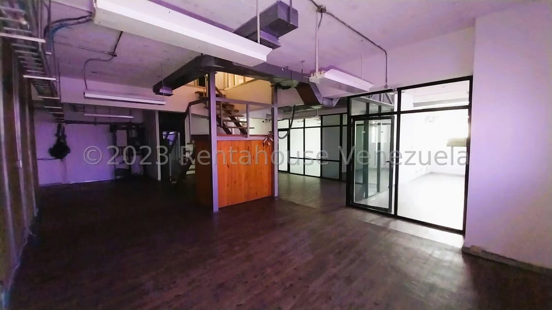Comercial (Oficina) en Alquiler en Los Cortijos de Lourdes, Distrito Metropolitano - 5