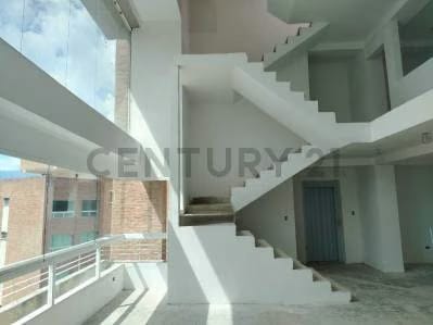 Exclusivo Pent House Dúplex a Estrenar con Vista Al Ávila - Solar del Hatillo - 7