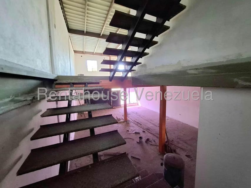 Comercial (Local Comercial) en Venta en La Romana, Aragua - 13