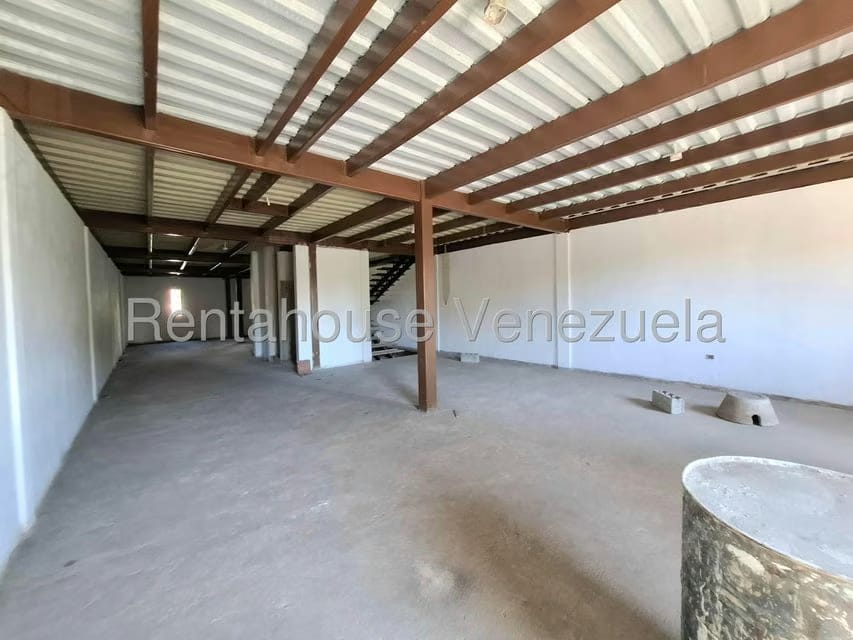Comercial (Local Comercial) en Venta en La Romana, Aragua - 15