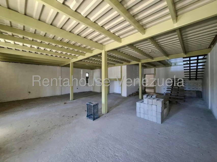Comercial (Local Comercial) en Venta en La Romana, Aragua - 27