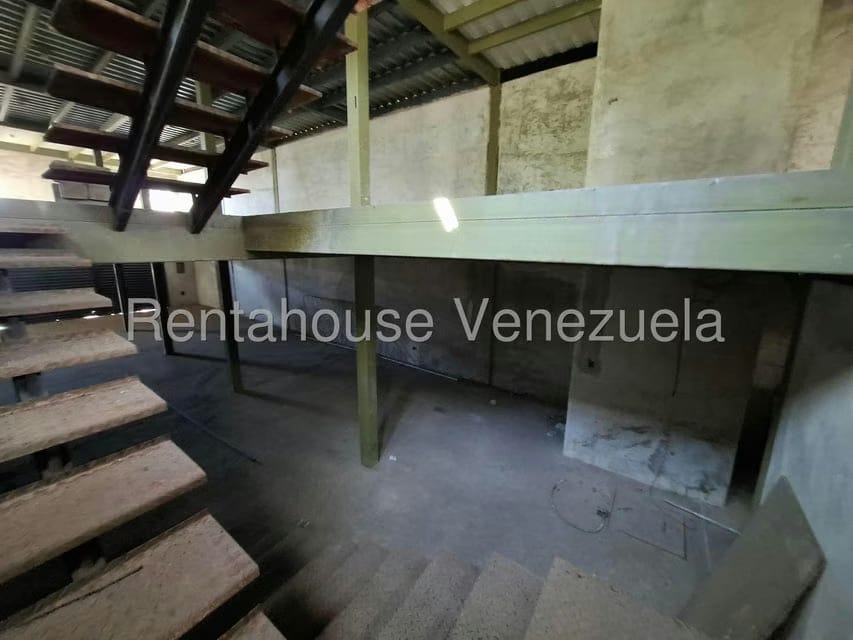 Comercial (Local Comercial) en Venta en La Romana, Aragua - 34