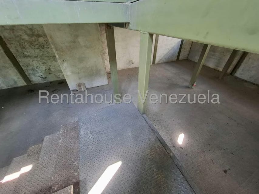 Comercial (Local Comercial) en Venta en La Romana, Aragua - 41