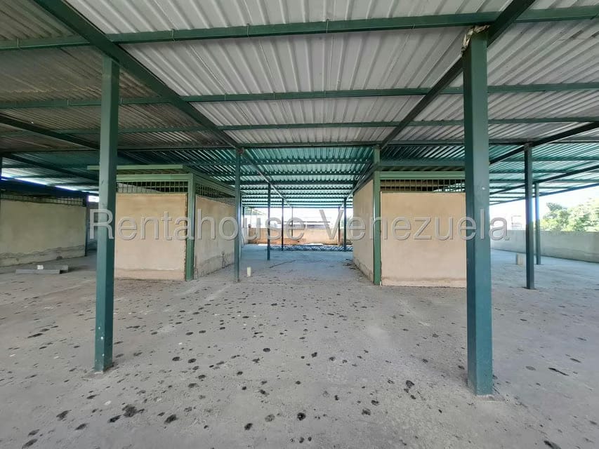 Comercial (Local Comercial) en Venta en La Romana, Aragua - 44