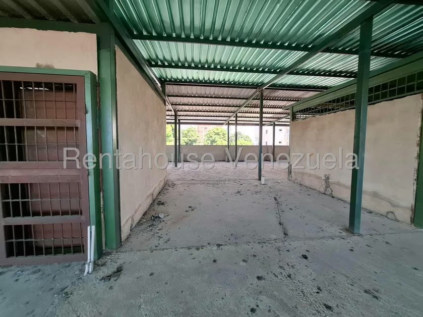 Comercial (Local Comercial) en Venta en La Romana, Aragua - 56