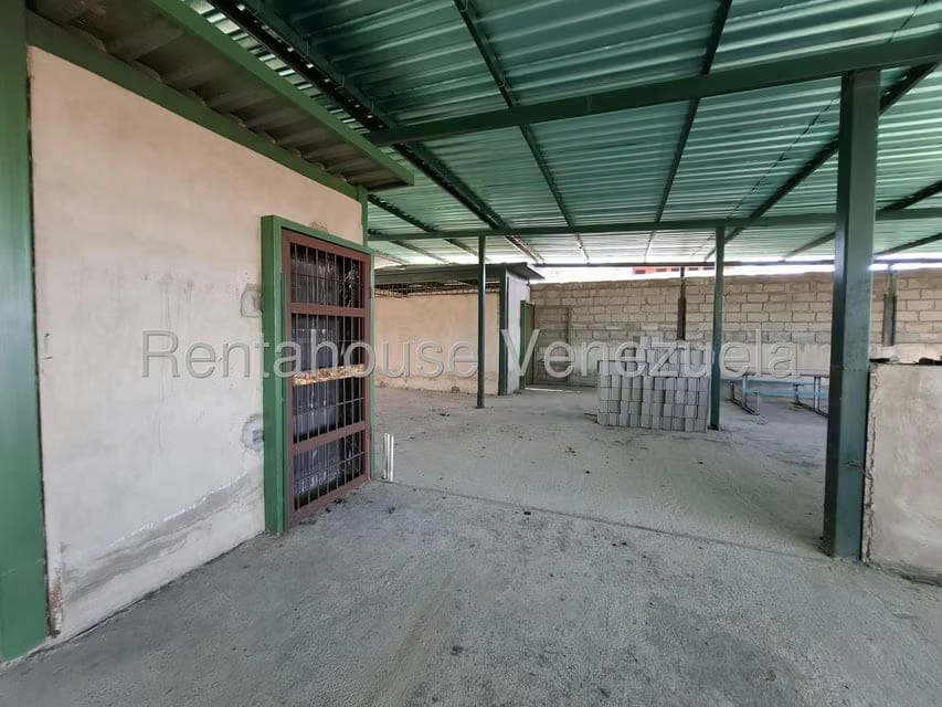 Comercial (Local Comercial) en Venta en La Romana, Aragua - 58