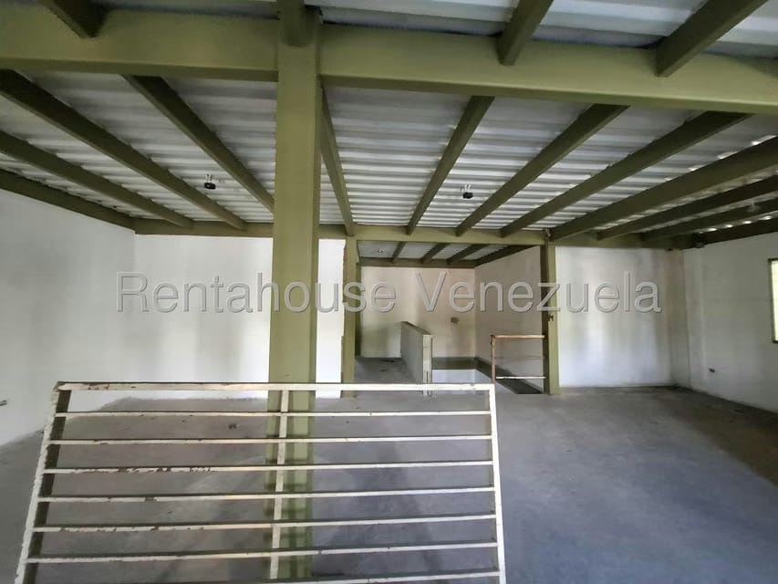 Comercial (Local Comercial) en Venta en La Romana, Aragua - 78