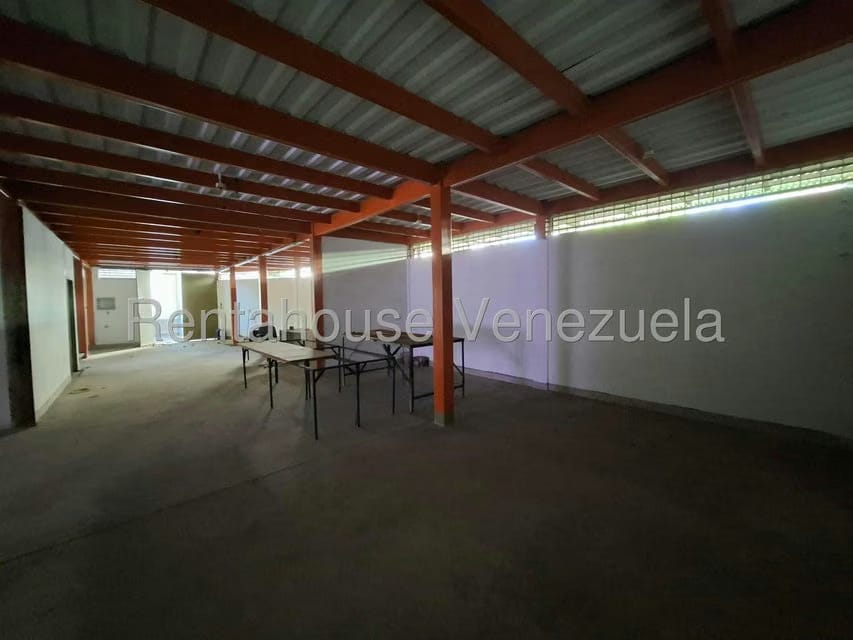 Comercial (Local Comercial) en Venta en La Romana, Aragua - 85