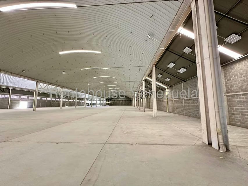 Comercial (Galpon - Deposito) en Venta en Zona Industrial 2, Lara - 7