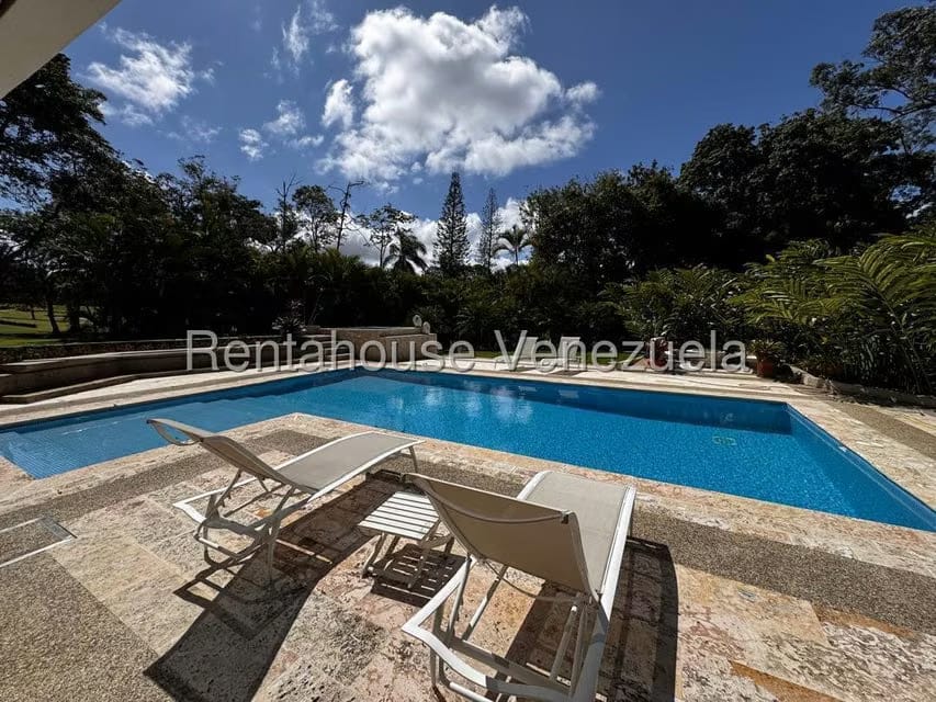 Casa (Multipes Niveles) en Venta en La Lagunita Country Club, Distrito Metropolitano - 20