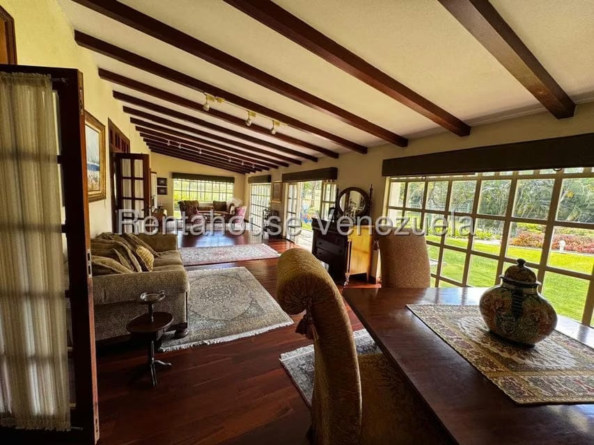 Casa (Multipes Niveles) en Venta en La Lagunita Country Club, Distrito Metropolitano - 23