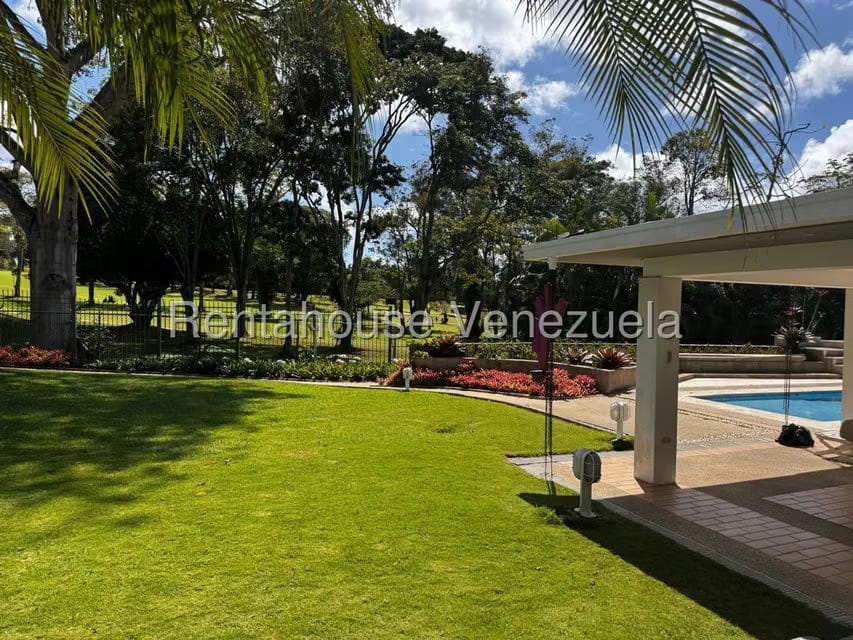 Casa (Multipes Niveles) en Venta en La Lagunita Country Club, Distrito Metropolitano - 47
