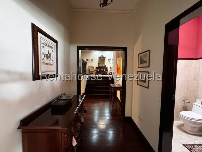 Casa (Multipes Niveles) en Venta en La Lagunita Country Club, Distrito Metropolitano - 52
