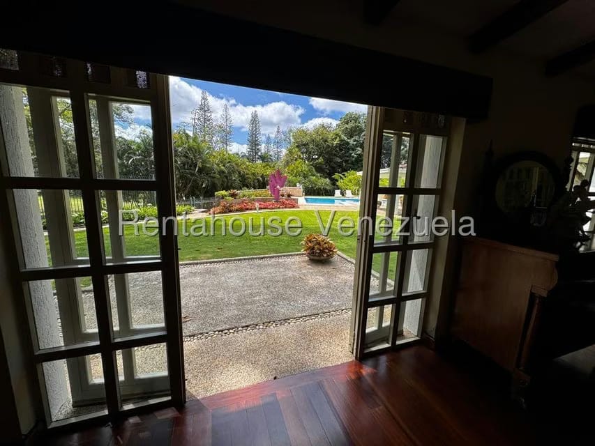 Casa (Multipes Niveles) en Venta en La Lagunita Country Club, Distrito Metropolitano - 53