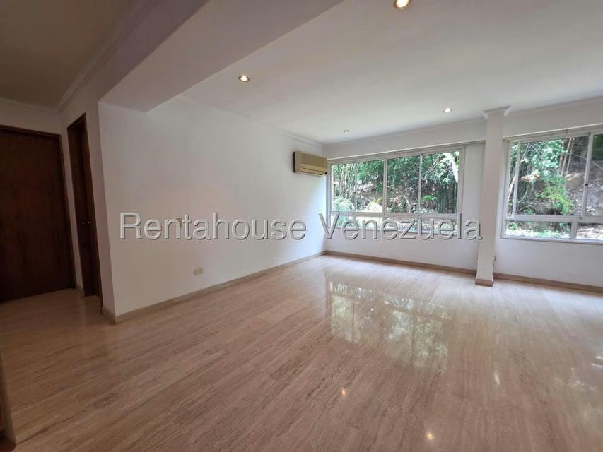 Apartamento (Duplex) en Venta en Las Mercedes, Distrito Metropolitano - 14