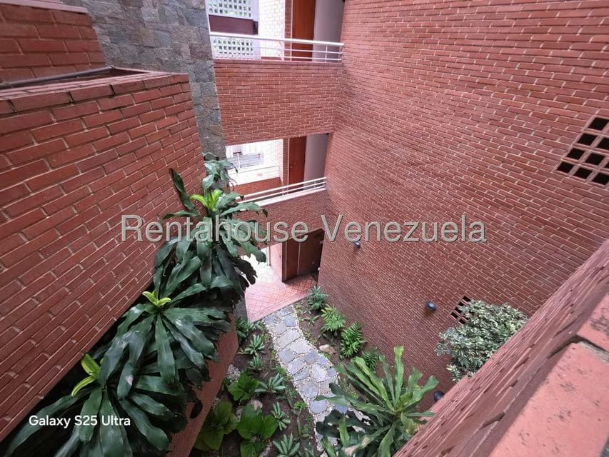 Apartamento (Duplex) en Venta en Las Mercedes, Distrito Metropolitano - 36