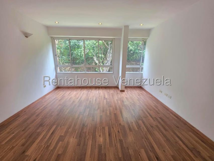 Apartamento (Duplex) en Venta en Las Mercedes, Distrito Metropolitano - 46