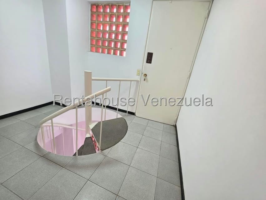 Apartamento (Duplex) en Venta en Las Mercedes, Distrito Metropolitano - 76