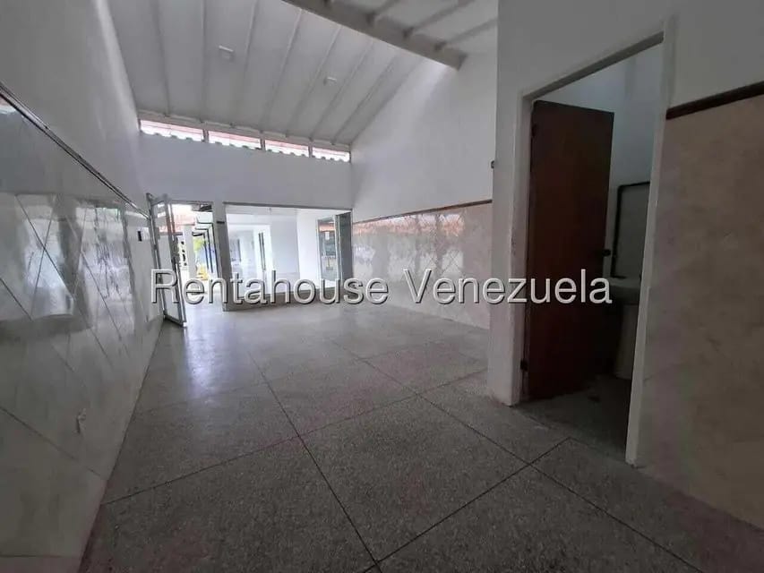 Comercial (Local Comercial) en Alquiler en La Piedad Norte, Lara - 4