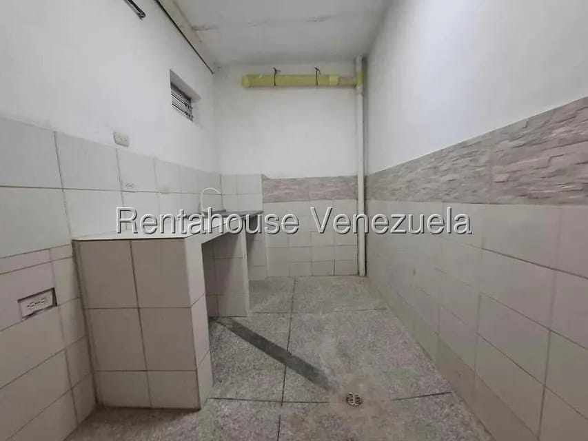 Comercial (Local Comercial) en Alquiler en La Piedad Norte, Lara - 10
