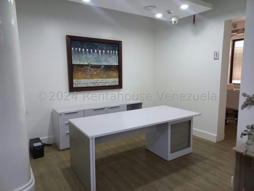 Comercial (Oficina) en Venta en Parroquia La Candelaria, Distrito Metropolitano - 26