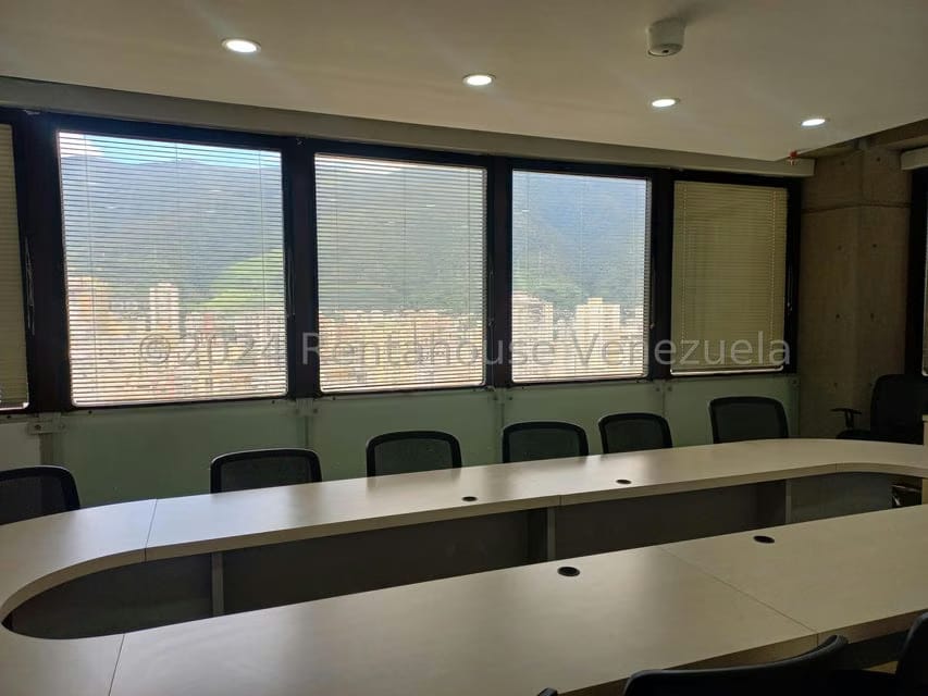 Comercial (Oficina) en Venta en Parroquia La Candelaria, Distrito Metropolitano - 32