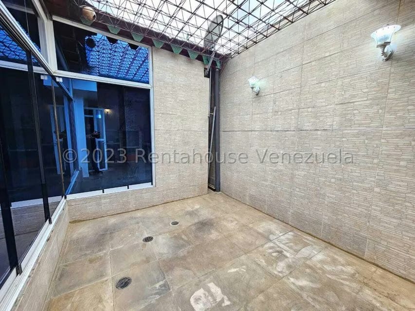 Apartamento (1 Nivel) en Venta en El Limon, Aragua - 26