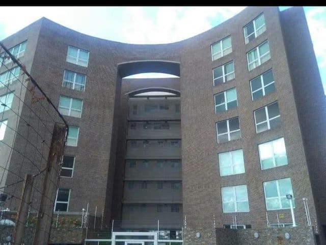 APARTAMENTO EN VENTA – ELENA MARIN NOBREGA