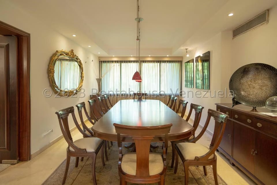 Apartamento (1 Nivel) en Venta en Colinas del Tamanaco, Distrito Metropolitano - 22